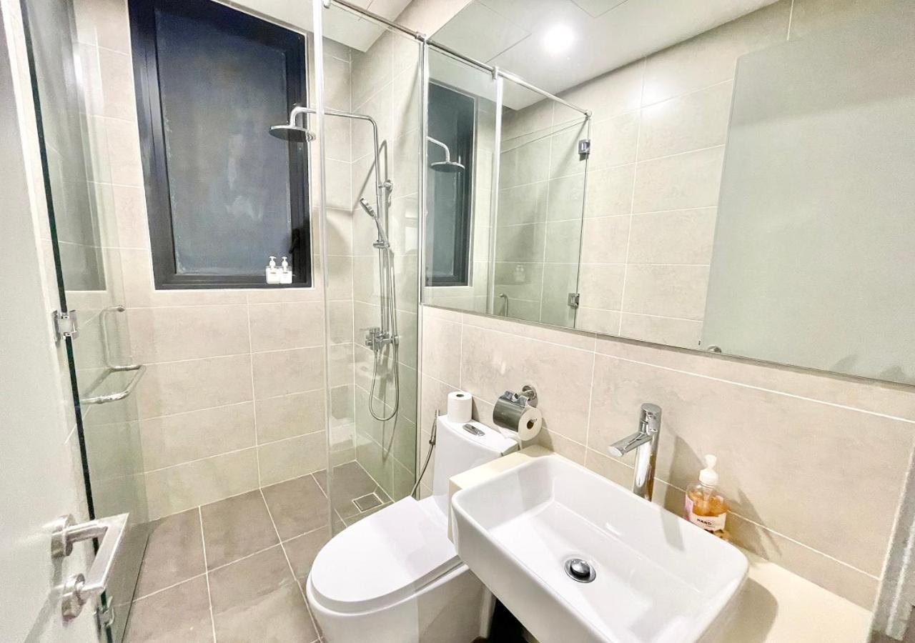 Kl Gateway Premium Residences By Moka Kuala Lumpur Extérieur photo