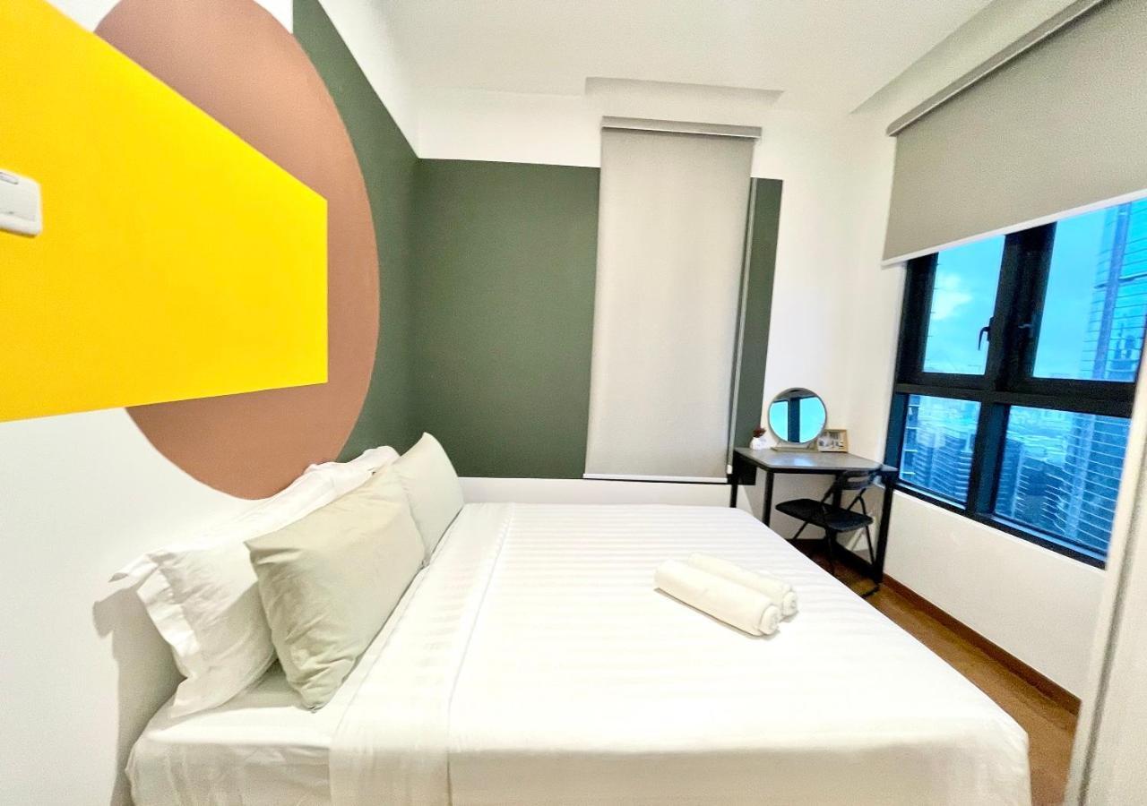 Kl Gateway Premium Residences By Moka Kuala Lumpur Extérieur photo