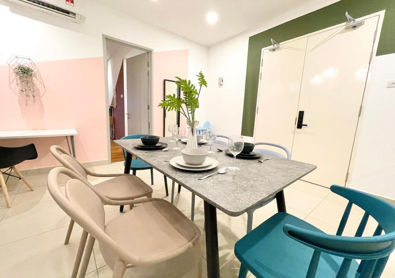 Kl Gateway Premium Residences By Moka Kuala Lumpur Extérieur photo